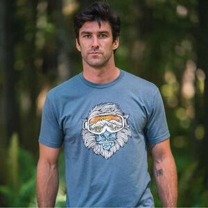 Wild Tribute Men's Yeti T-Shirt Small